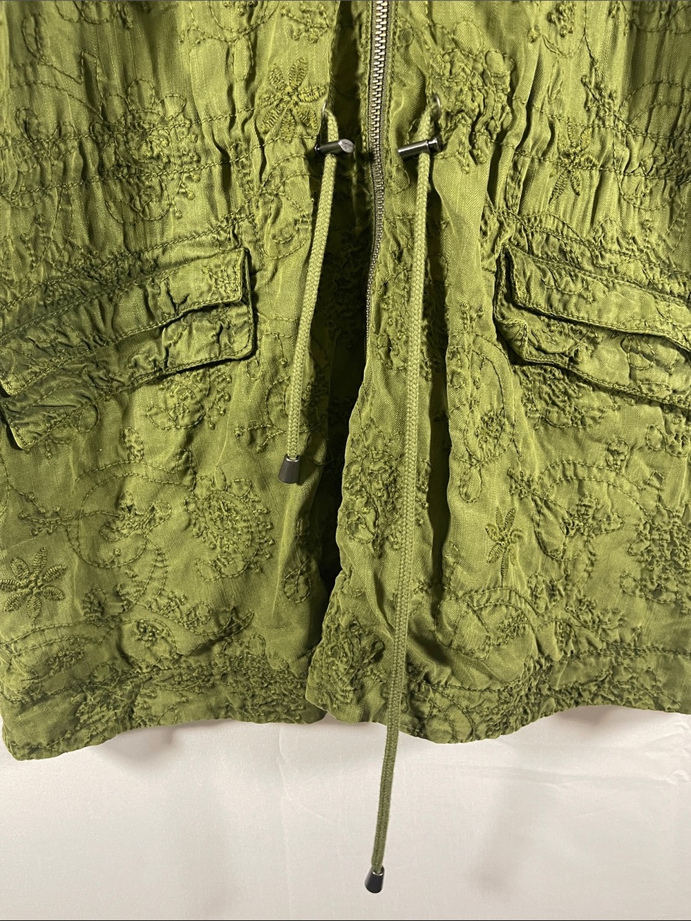 Alice + Olivia Olive Green Embroidered Hooded Cinch Waist Jacket Size M - Picture 7 of 16